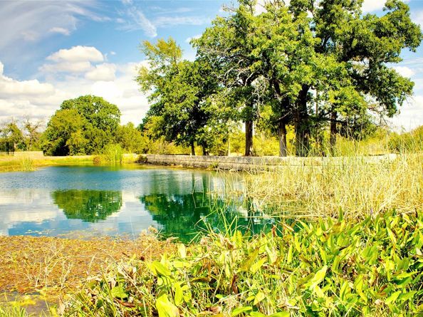 302 Tesla CIR, Austin TX 78681