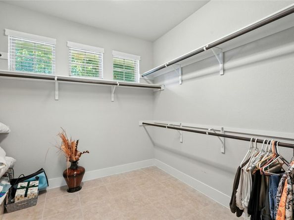 1707 Loyal Friend DR 50, Leander TX 78641