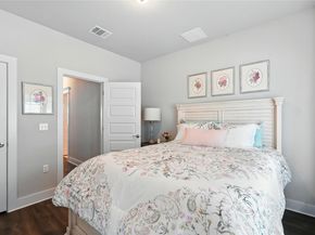 1707 Loyal Friend DR 50, Leander TX 78641