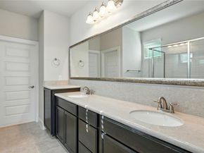 1707 Loyal Friend DR 50, Leander TX 78641