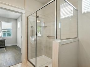 1707 Loyal Friend DR 50, Leander TX 78641