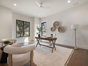 2705 Warren ST, Austin TX 78703