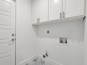6220 Harrogate DR, Austin TX 78759