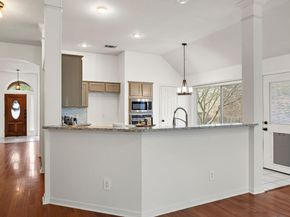 12713 Cinchring LN, Austin TX 78727