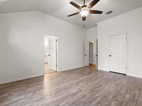 12713 Cinchring LN, Austin TX 78727