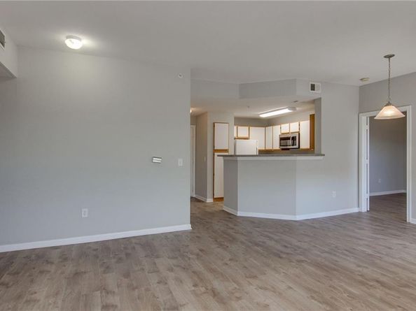 2320 Gracy Farms LN 1131, Austin TX 78758