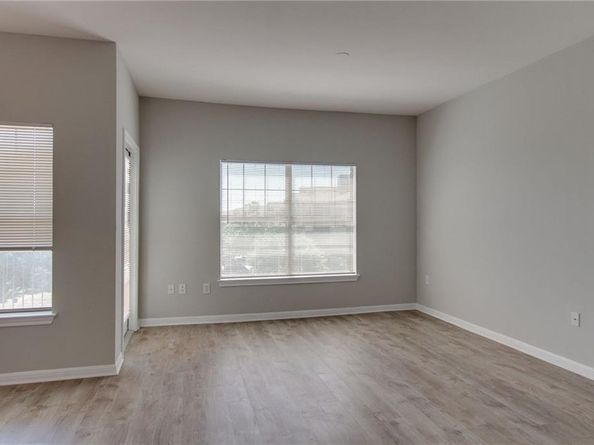 2320 Gracy Farms LN 1131, Austin TX 78758