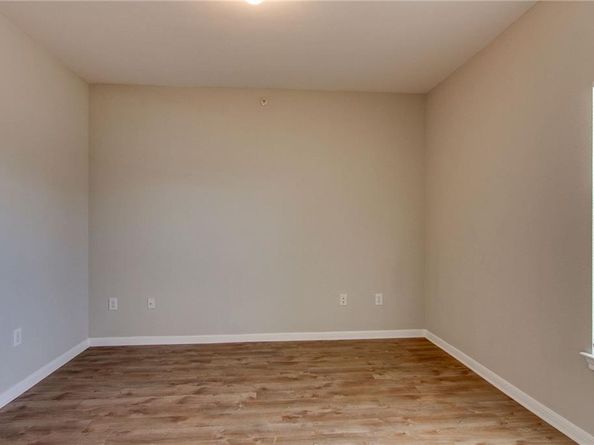 2320 Gracy Farms LN 1131, Austin TX 78758