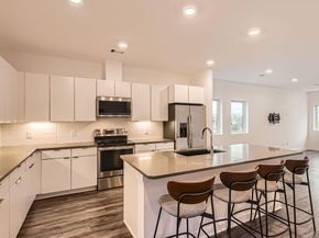 5924 S Congress Ave 11S, Austin TX 78745