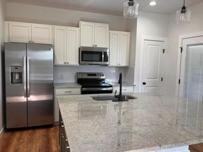 18500 Roundrock RD, Jonestown TX 78645