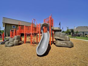 124 Banyon DR, Liberty Hill TX 78642