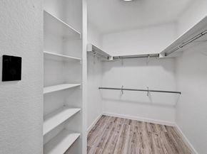 11301 Blairview LN, Austin TX 78748