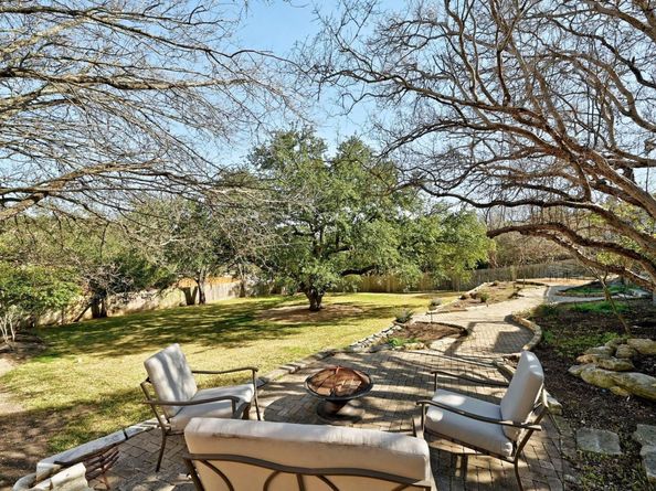 2103 Doral DR, Austin TX 78746
