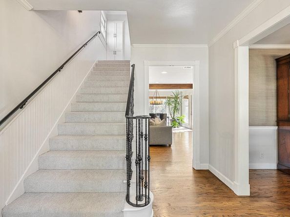 2103 Doral DR, Austin TX 78746