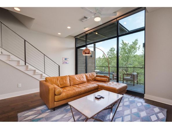 1101 Ivean Pearson RD A203, Lago Vista TX 78645