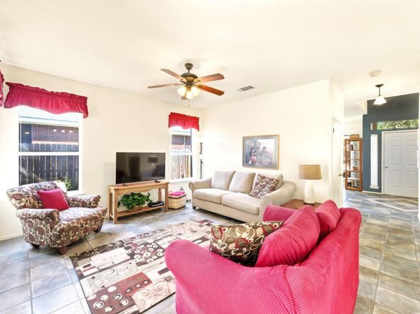 6617 Bramber LN, Austin TX 78754