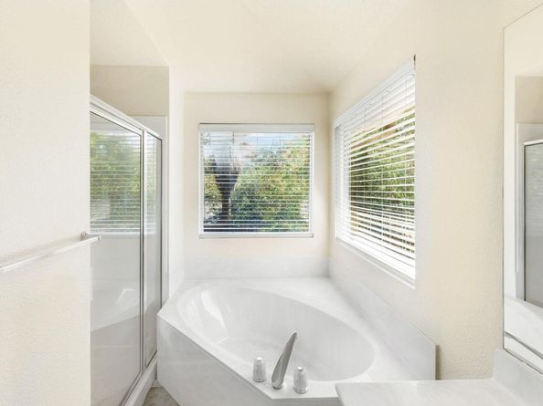 6617 Bramber LN, Austin TX 78754