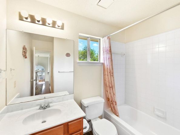 6617 Bramber LN, Austin TX 78754