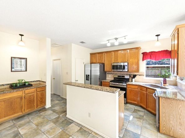 6617 Bramber LN, Austin TX 78754