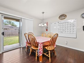 137 Hillhouse LN, Manchaca TX 78652
