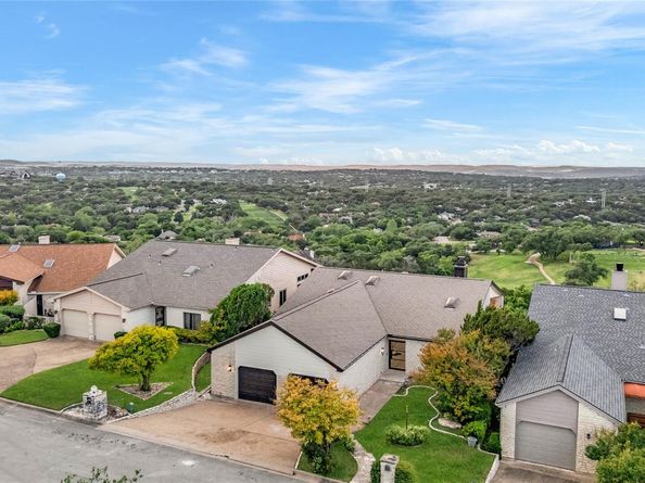 112 Paragon CT, Lakeway TX 78734