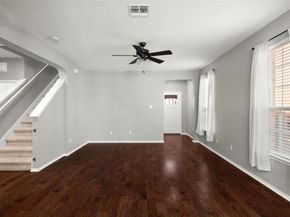 404 Buttercup Creek BLVD 26, Cedar Park TX 78613