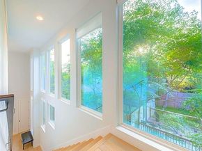 916 E 50th ST 1, Austin TX 78751