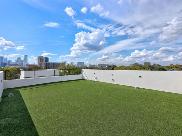 1175 Navasota ST 2, Austin TX 78702