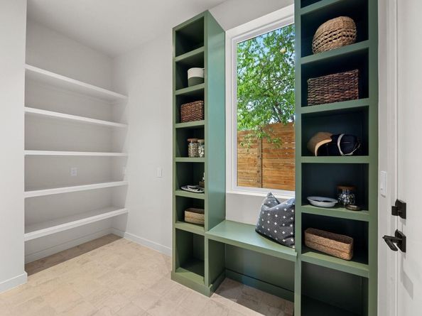 1175 Navasota ST 2, Austin TX 78702