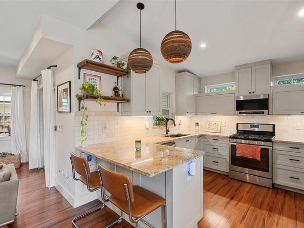 2205 Sl Davis Ave 2, Austin TX 78702