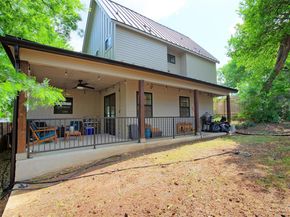 2205 Sl Davis Ave 2, Austin TX 78702