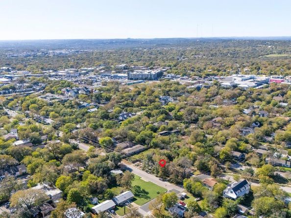 5610 Joe Sayers Ave, Austin TX 78756