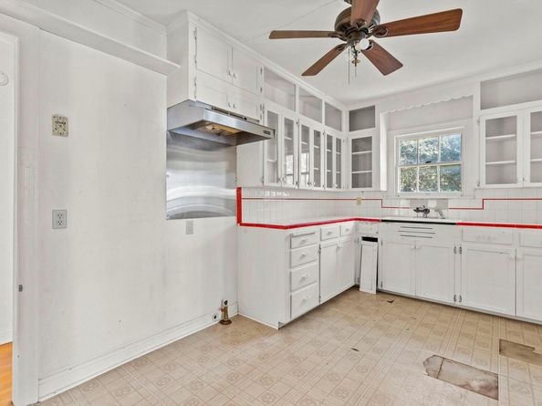 5610 Joe Sayers Ave, Austin TX 78756