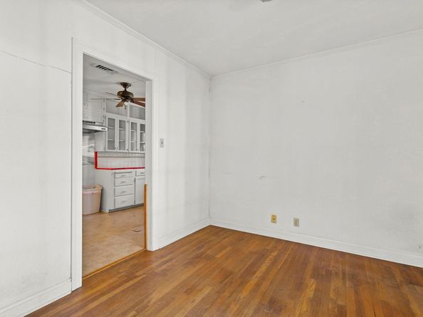 5610 Joe Sayers Ave, Austin TX 78756