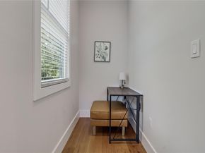 1111 W Annie ST B, Austin TX 78704