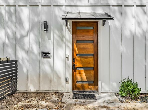 1111 W Annie ST B, Austin TX 78704