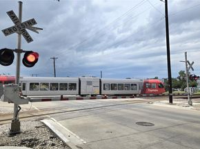2401 E 6th ST 6100, Austin TX 78702