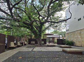 2401 E 6th ST 6100, Austin TX 78702