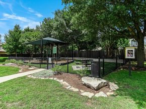 6109 York Bridge CIR, Austin TX 78749