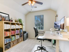 6109 York Bridge CIR, Austin TX 78749