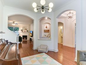 6109 York Bridge CIR, Austin TX 78749