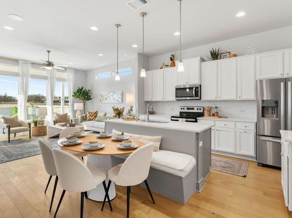 2303 Castillo DR 64, Round Rock TX 78664