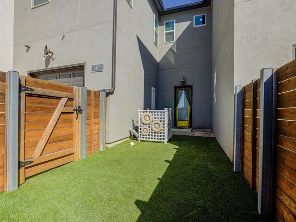 9015 Cattle Baron PATH 502, Austin TX 78747