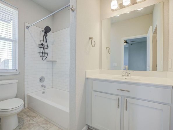 9015 Cattle Baron PATH 502, Austin TX 78747