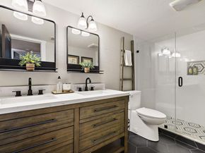 305 Venture BLVD S, Lago Vista TX 78645