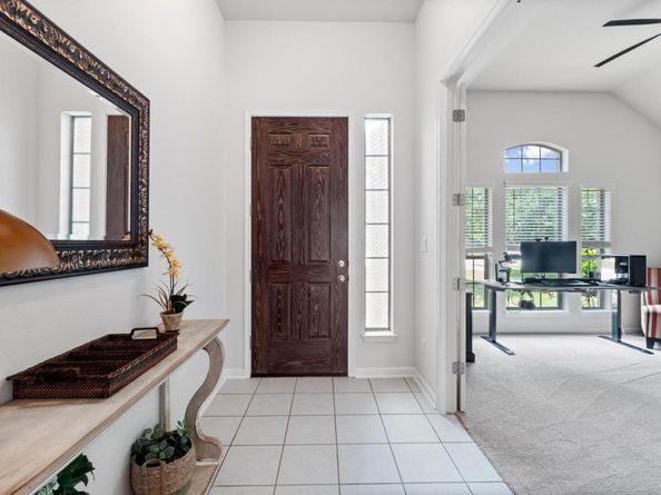 2204 Granite Hill DR, Leander TX 78641