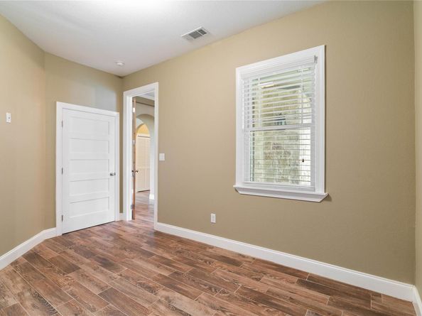 20000 Columbus LN, Lago Vista TX 78645