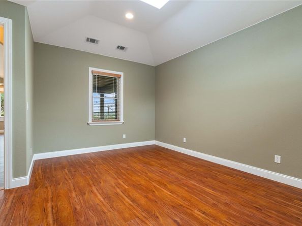 20000 Columbus LN, Lago Vista TX 78645