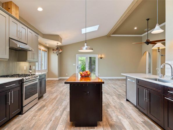 20000 Columbus LN, Lago Vista TX 78645