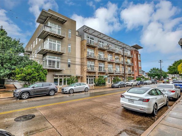 2124 E 6th ST 305, Austin TX 78702